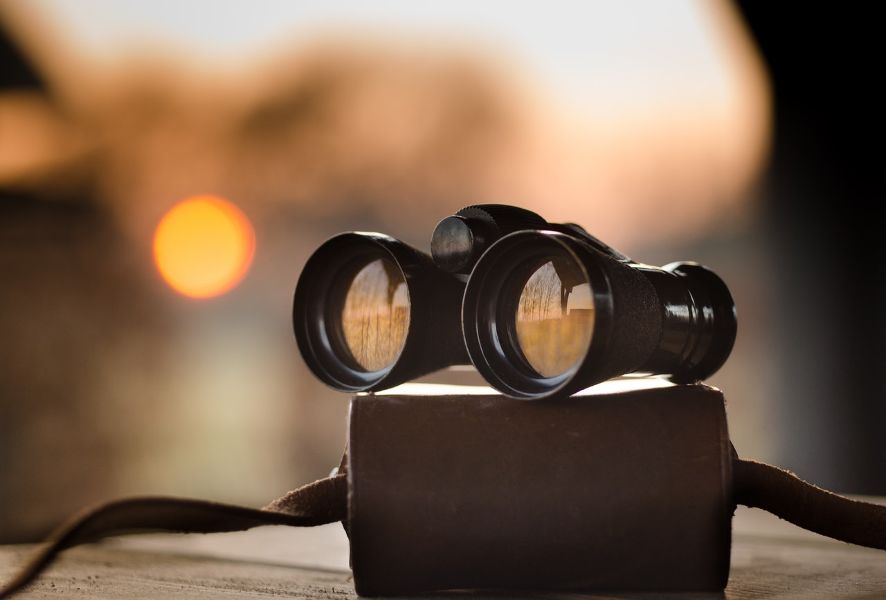 binoculars-blur-focus-63901